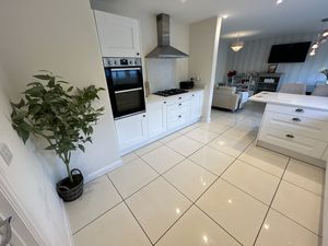 Photo 7- click for photo gallery